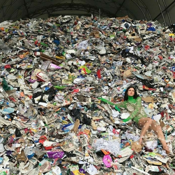 Reuse♻️Recycle♻️Renew - Picture 3 of 8